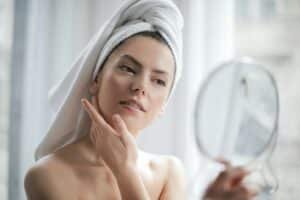 Read more about the article What are the 3 Ways to Have a Clear Skin?